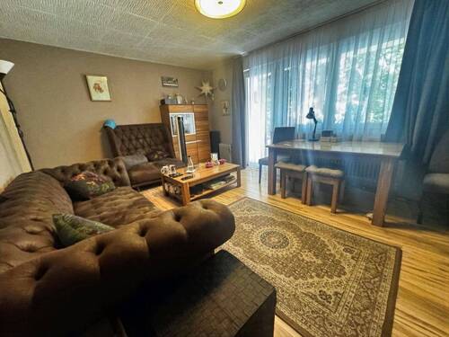 Wohnzimmer - Mehrfamilienhaus, Wohnhaus in Singen zum Kaufen