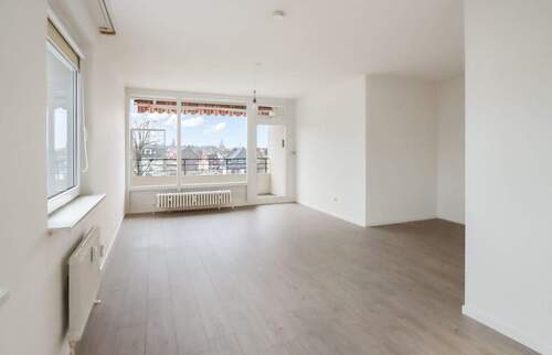 Wohn-/ Esszimmer - 2 Zimmer Etagenwohnung zur Miete in Bad Salzuflen