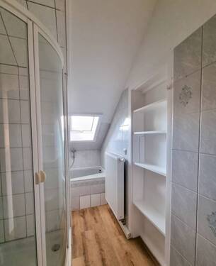 Screenshot_20250402_154135_Gallery.jpg - 