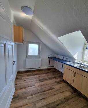 Screenshot_20250402_154139_Gallery.jpg - Etagenwohnung mit 73,00 m&sup2; in Bad Wildungen zur Miete