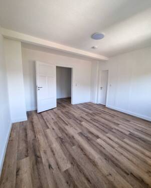 Screenshot_20250402_154145_Gallery.jpg - 