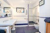 Badezimmer Erdgeschoss - 