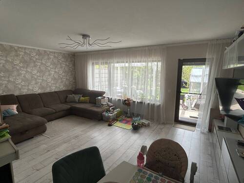 Wohnen - 5 Zimmer Reihenmittelhaus zum Kaufen in Erlangen