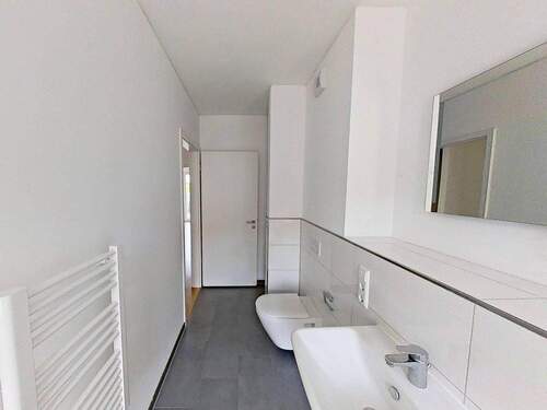 Ansicht II: Badezimmer I - 