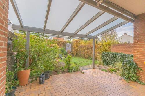 überdachte Terrasse - Reihenmittelhaus mit 103,20 m&sup2; in Menden zum Kaufen
