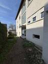 Hauseingang - 3 Zimmer Etagenwohnung zur Miete in Ludwigsburg / Poppenweiler