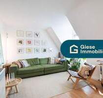 geschmackvolle 2-Zimmer DG-Wohnung mit Balkon in S-Ost - Stuttgart