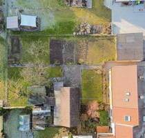 Zweifamilienhaus mit großem Grundstück in ruhiger Feldrandlage - viel Platz für Familie & Ideen - Großbottwar / Hof Hof und Lembach