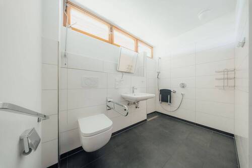 Duschbad Erdgeschoss - 