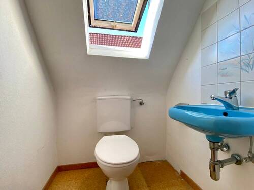 DG - WC - 