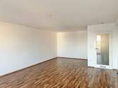 Wohnzimmer Ansicht 1 - Etagenwohnung mit 65,00 m² in Nürnberg zur Miete