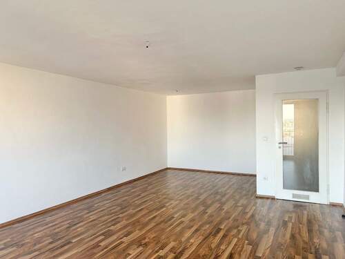 Wohnzimmer Ansicht 1 - Etagenwohnung mit 65,00 m² in Nürnberg zur Miete