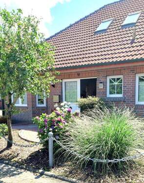 Ansicht Eingang - 7 Zimmer Einfamilienhaus in Rhauderfehn