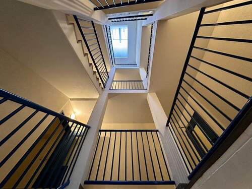 Das Treppenhaus - 2 Zimmer Etagenwohnung in Dresden