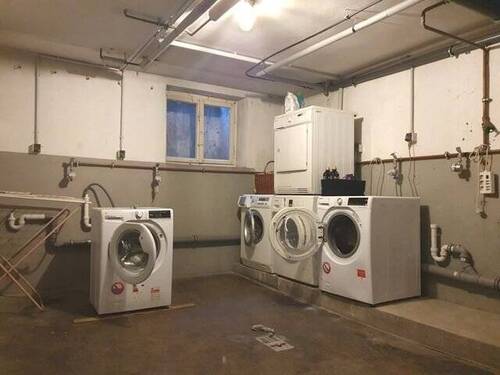 UG, Gemeinschaftl. Waschraum - 