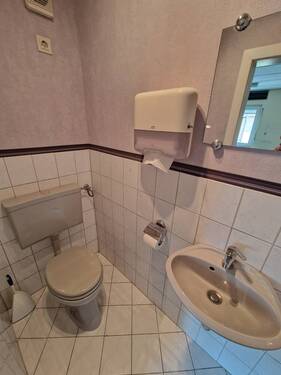 WC Gewerbefläche - 