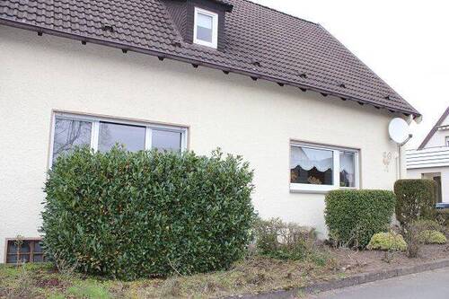 Hausansicht - 3 Zimmer Doppelhaushälfte zum Kaufen in Steinhagen