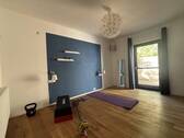 Zimmer mit vielfältigen Nutzungsmöglichkeiten - 