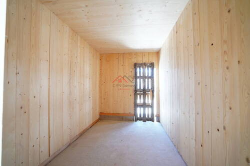 hauswirtschaftsraum mit zugang zur Garage - 