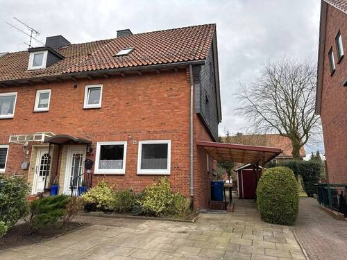 Auffahrt - Gepflegtes Reihenhaus in schöner Lage!