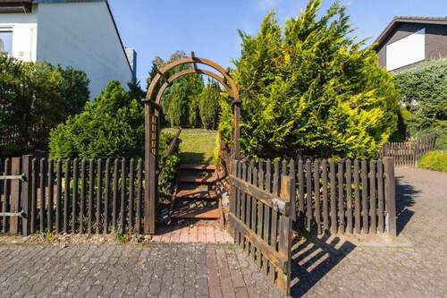 Eingang zum Grundstück - 