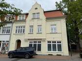 Außenansicht.jpg - sanierte 2-Raum-Wohnung mit Terrasse