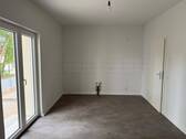 Wohnküche_Küchenzeile - 2 Zimmer Terrassenwohnung zur Miete in Weinböhla
