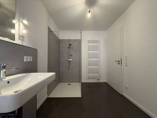 Tageslicht-Duschbad II - 