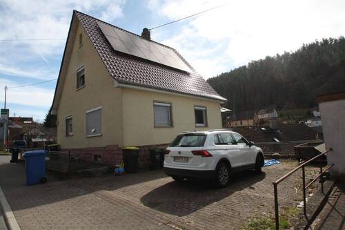 Außenansicht - 4 Zimmer Einfamilienhaus zum Kaufen in Walldürn