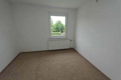 Schlafzimmer - Etagenwohnung mit 71,00 m² in Borna zum Kaufen