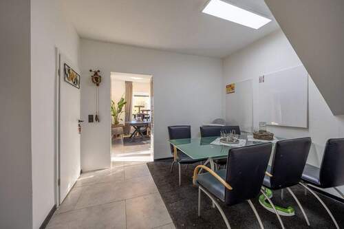 Flur mit Essbereich EG - 