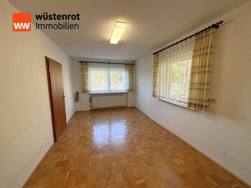 Hauswirtschaftsraum _ Schlafzimmer - 