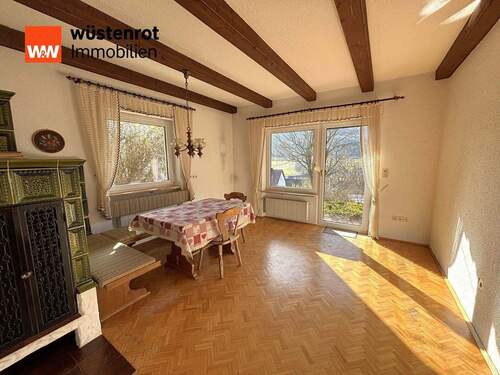 Esszimmer, mit Kamin und Terrassenzugang - 