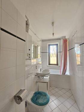 Bad - 2 Zimmer Etagenwohnung zur Miete in München