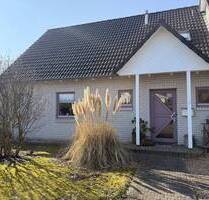 Solide Doppelhaushälfte in Stuhr - Wohnen mit Wohlfühlfaktor in der Nähe des Steller Sees!