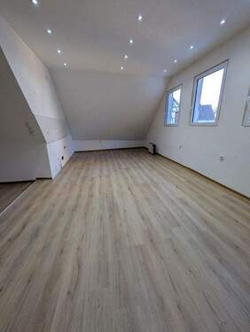 Küche - 3 Zimmer Etagenwohnung zur Miete in Stetten a. H. Schwaigern