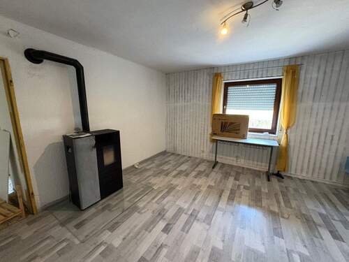 Wohnraum Souterrain - 