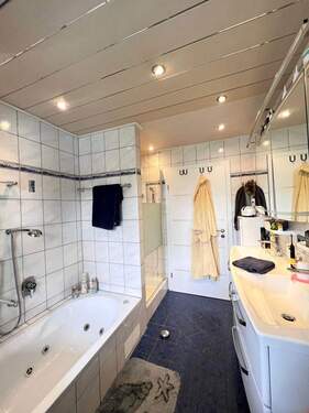EG Badezimmer - 