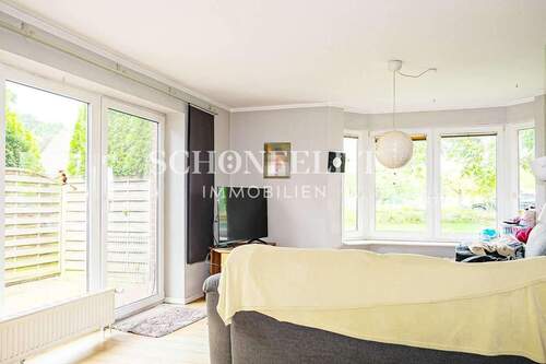 Wohnzimmer - Doppelhaushälfte mit 97,50 m&sup2; in Tostedt zum Kaufen