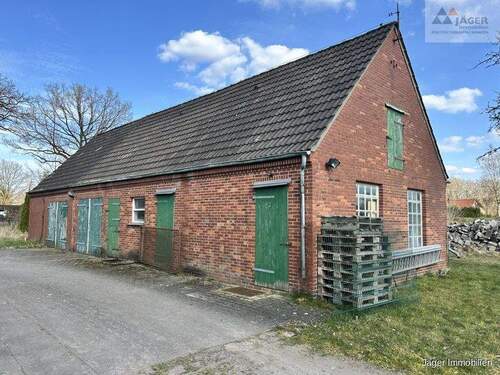 Garagen- und Stallgebäude - 