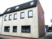 Stadthaus EG-OG+DG wohnlich - 5 Zimmer Mehrfamilienhaus, Wohnhaus zum Kaufen in Barmstedt