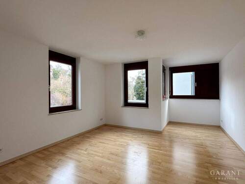 3. Zimmer mit Erker - 