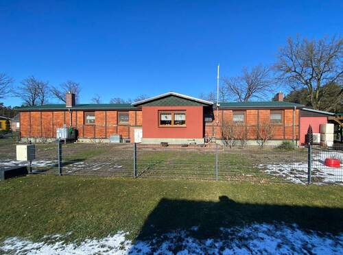 Wohnhaus - 5 Zimmer Mehrfamilienhaus, Wohnhaus in Kamern