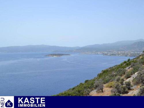 Titel - Großes Grundstück in erstklassiger Lage direkt am Meer mit Baugenehmigung, Agios Nikolaos