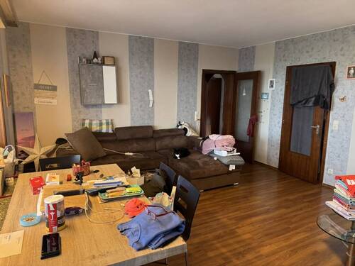 Wohnzimmer Erdgeschoss - 7 Zimmer Mehrfamilienhaus, Wohnhaus in Krempe