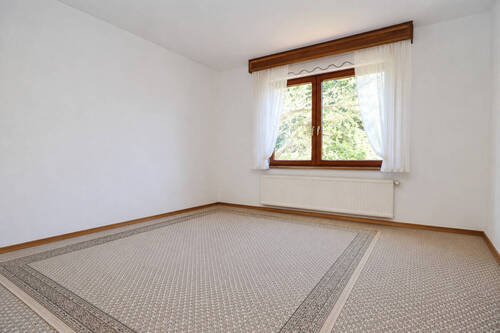 Raum 2 (durch KI geleert) - 