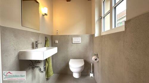 Gäste-WC - 3 Zimmer Doppelhaushälfte zur Miete in Mettlach