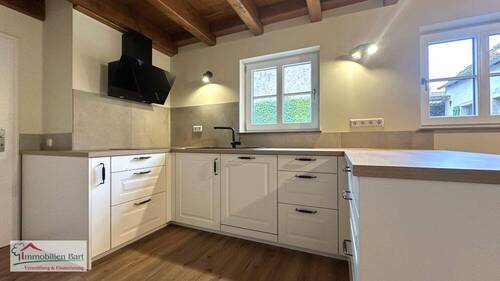 Küche - 3 Zimmer Doppelhaushälfte in Mettlach