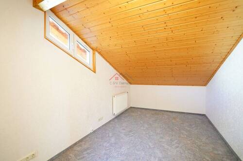 Büro oder Ankleidezimmer OG - 