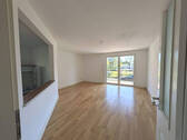 Wohnzimmer - Etagenwohnung mit 62,50 m&sup2; in Reinfeld zur Miete